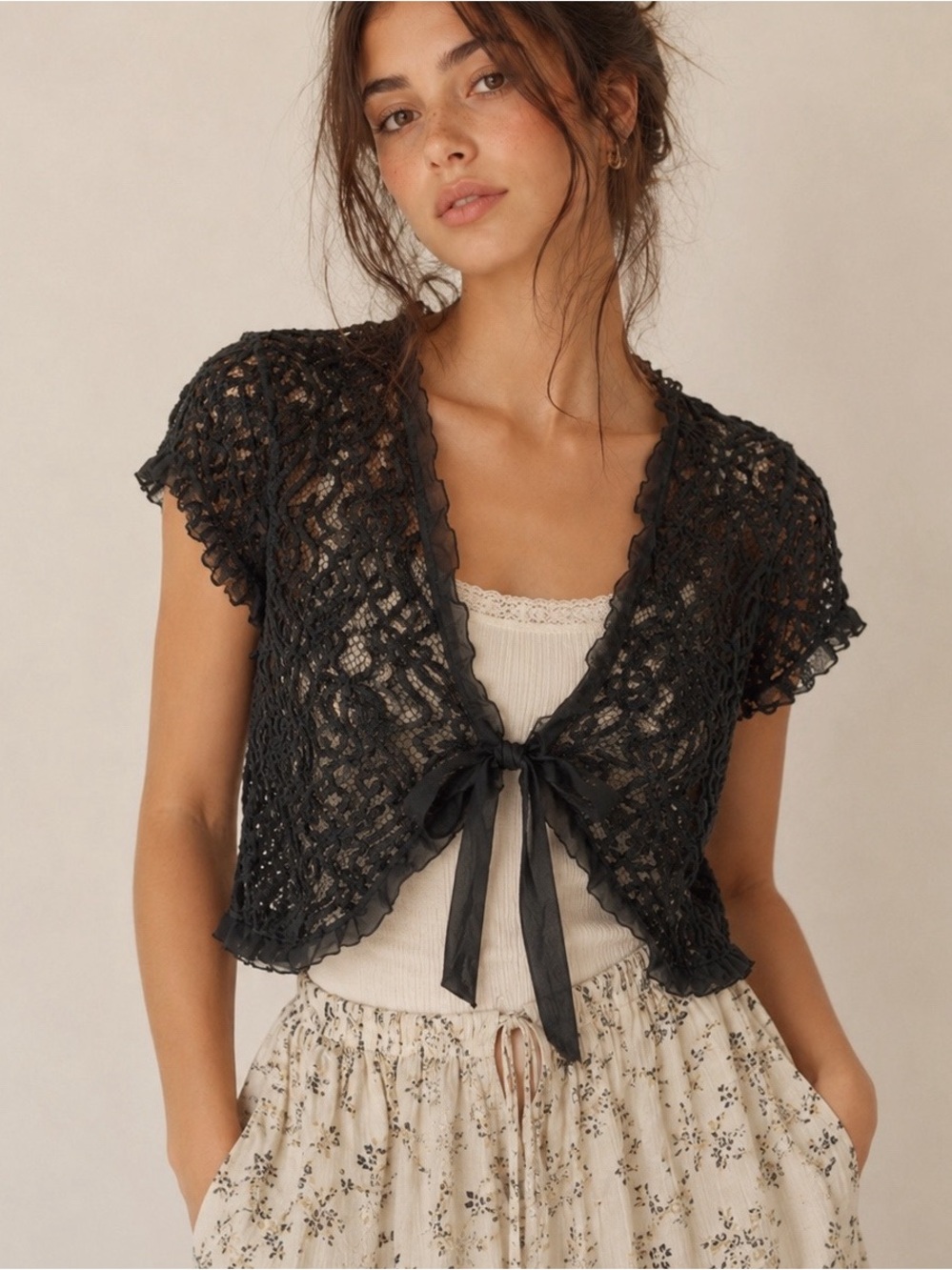 VTG Y2K 90s Woman Black Lace Sheer Tie Front Bolero Shrug SMALL Whimisigoth